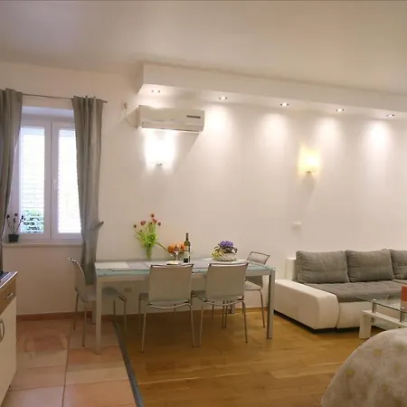 Apartment Heart Of *